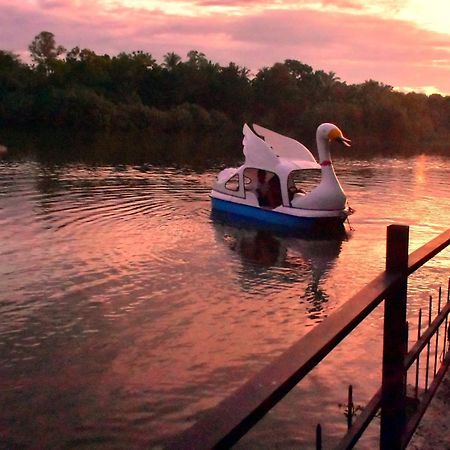 Pelican Lake อุดาวาลาเว ภายนอก รูปภาพ