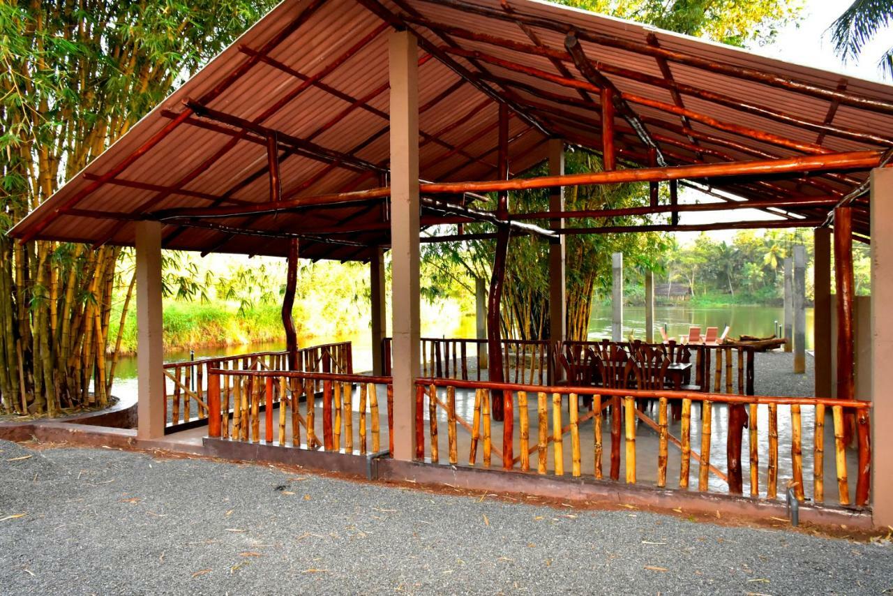 Pelican Lake อุดาวาลาเว ภายนอก รูปภาพ