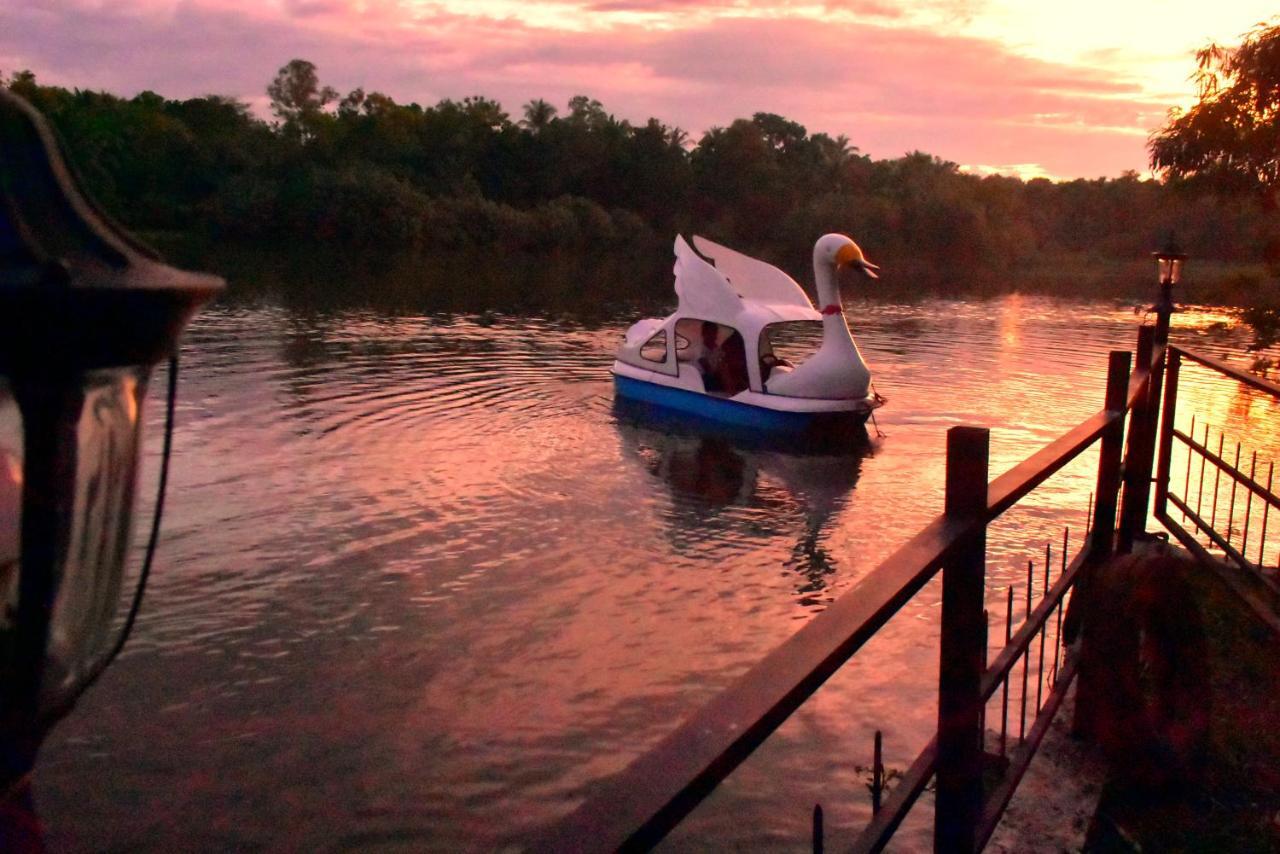 Pelican Lake อุดาวาลาเว ภายนอก รูปภาพ
